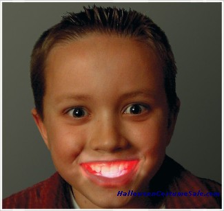 LITE UP MOUTH-BLISTER CARD