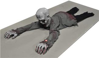 ANIMATED ADULT CRAWLING ZOMBIE PROP